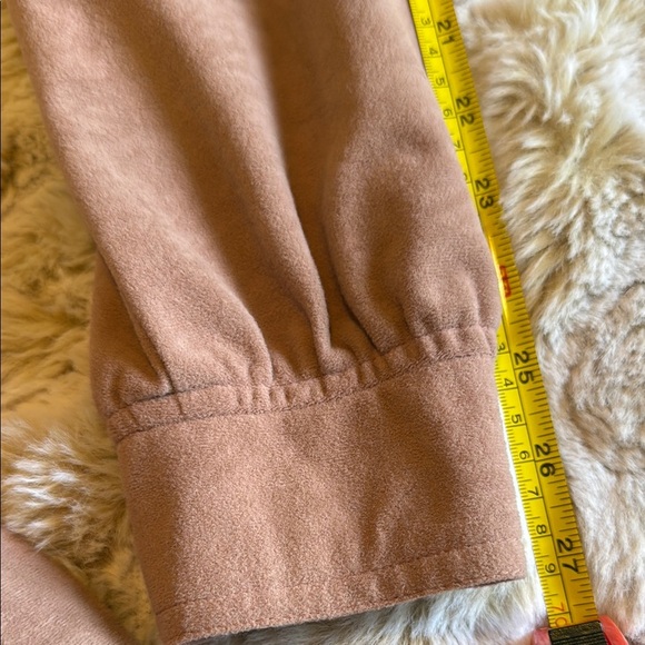 Campus Casual Vintage Pink Button-Up Blouse size S - Picture 9 of 11